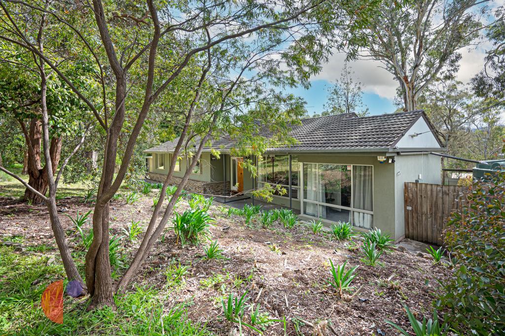 17 Boronia Ave, Coromandel Valley, SA 5051