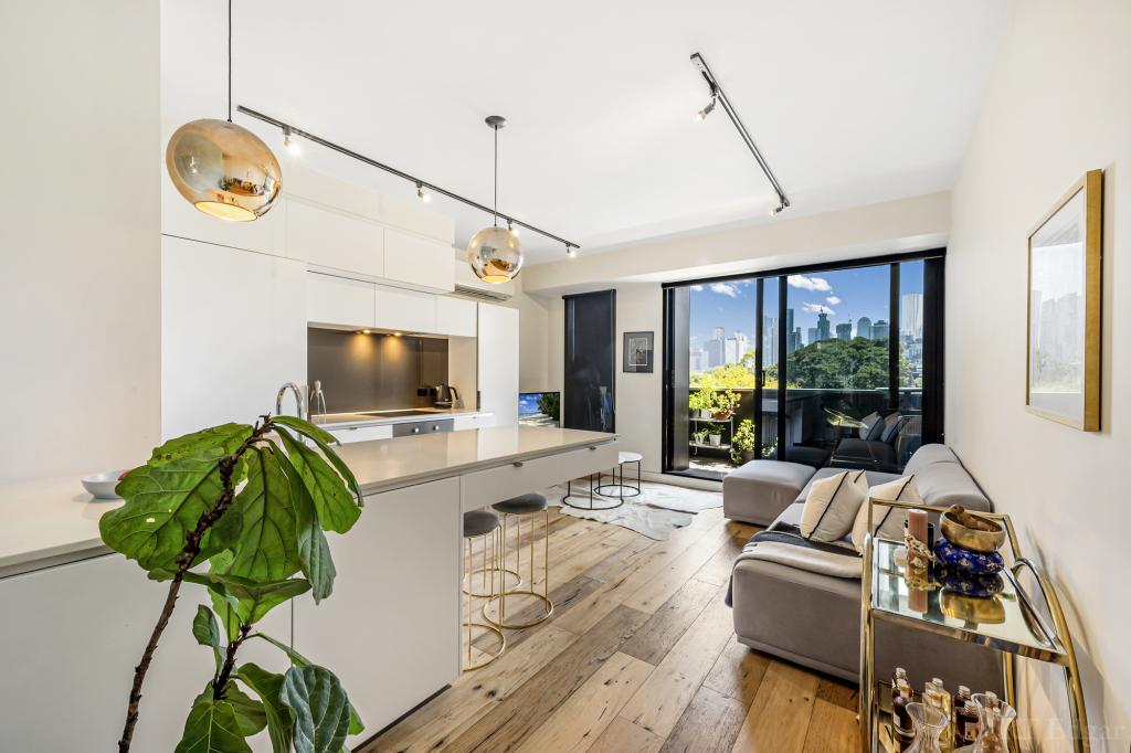 405/99 PALMERSTON CRES, SOUTH MELBOURNE, VIC 3205