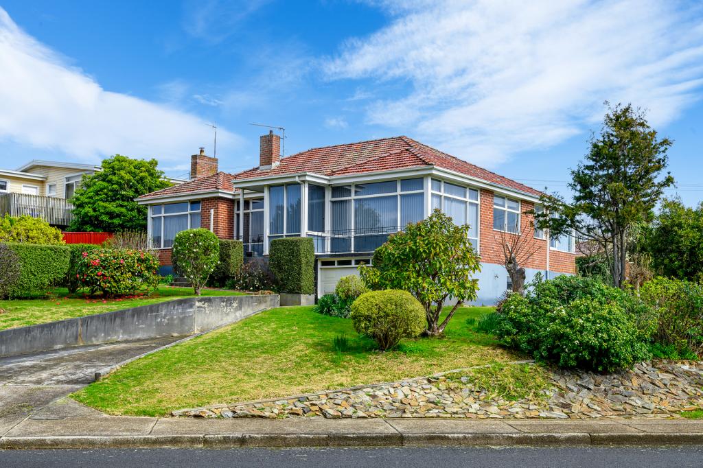 25 Paraka St, Parklands, TAS 7320