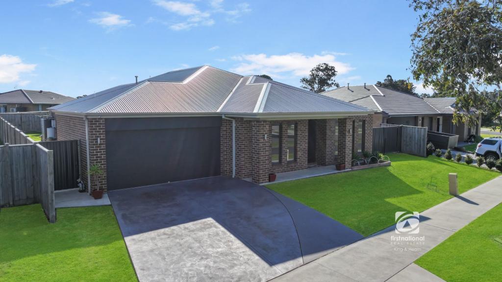 37 Shannon Bvd, Bairnsdale, VIC 3875