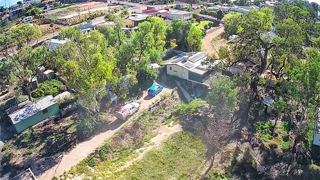36 South Tce, Blanchetown, SA 5357