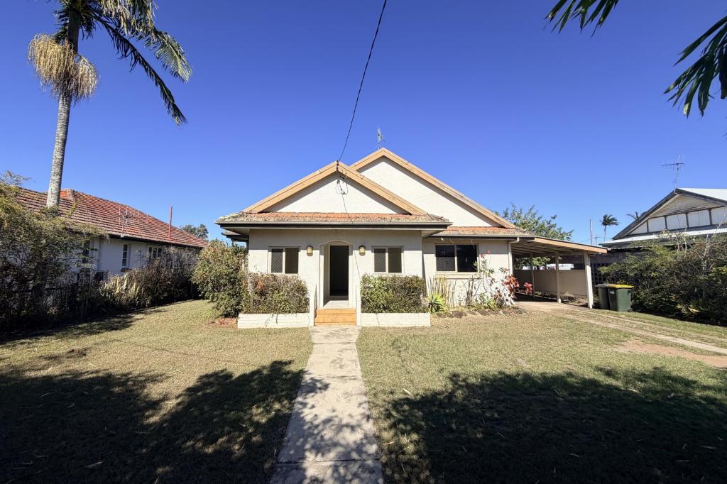 200 Walker St, Svensson Heights, QLD 4670