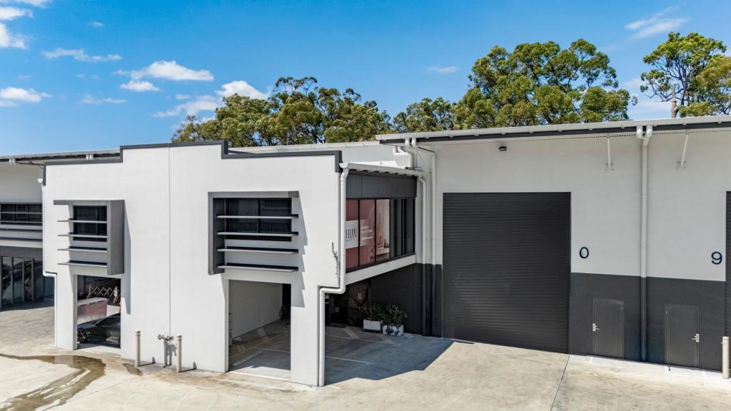 10/4 DALTON ST, UPPER COOMERA, QLD 4209