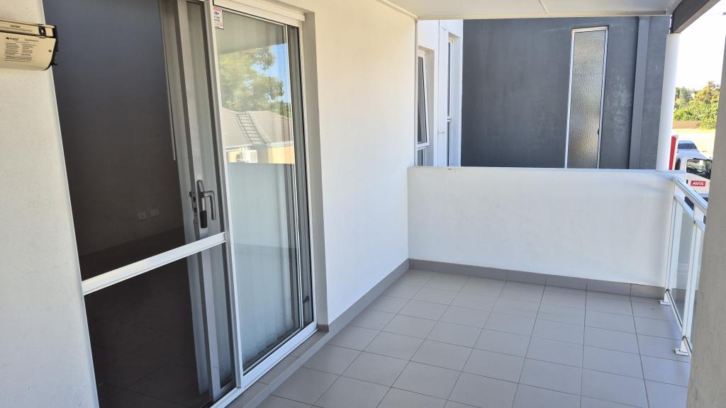 6/1 Spring Ave, Midland, WA 6056