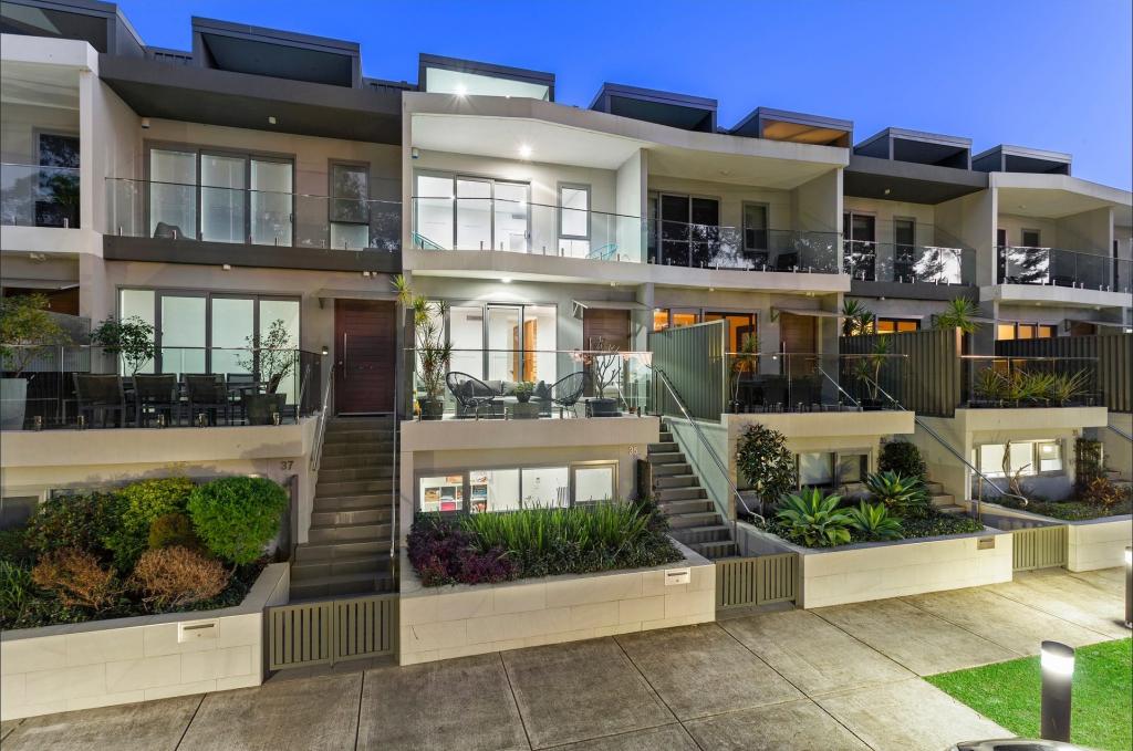 35 Myrtle St, Pagewood, NSW 2035