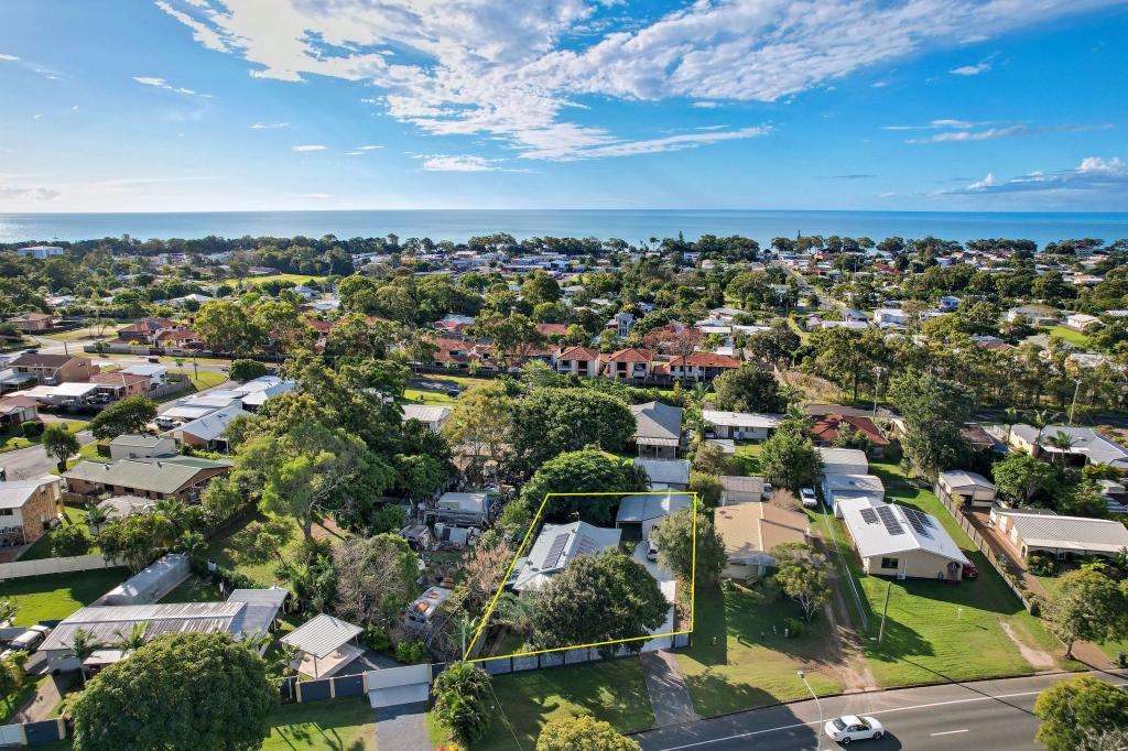 498 Boat Harbour Dr, Torquay, QLD 4655
