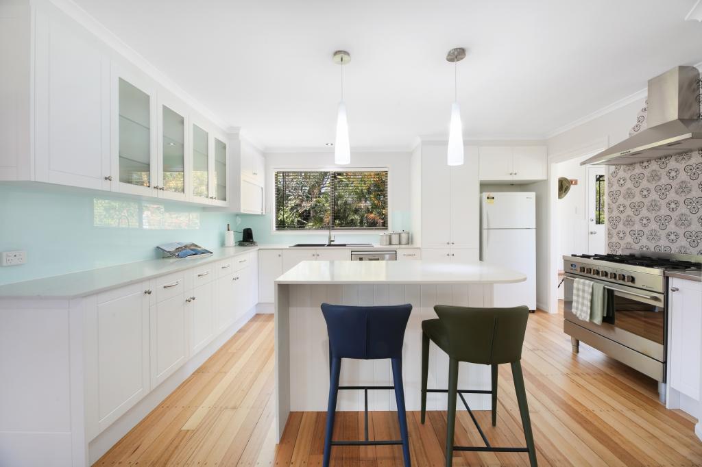 10 Erebus Ct, Tamborine Mountain, QLD 4272