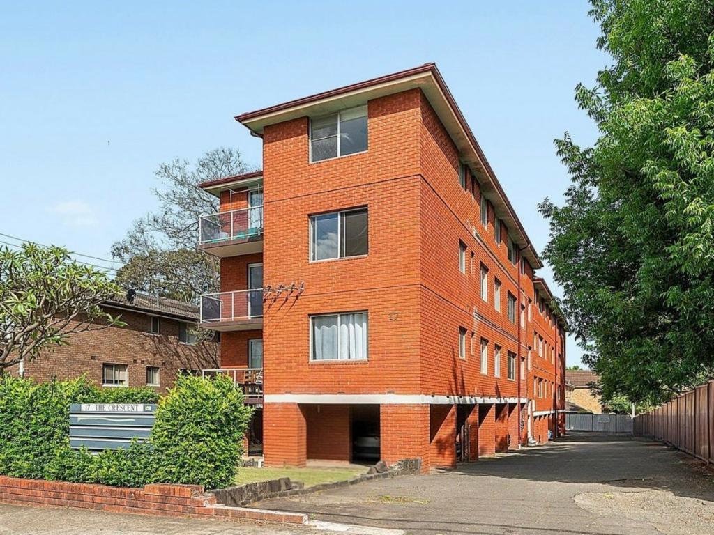 9/17 The Crescent, Berala, NSW 2141
