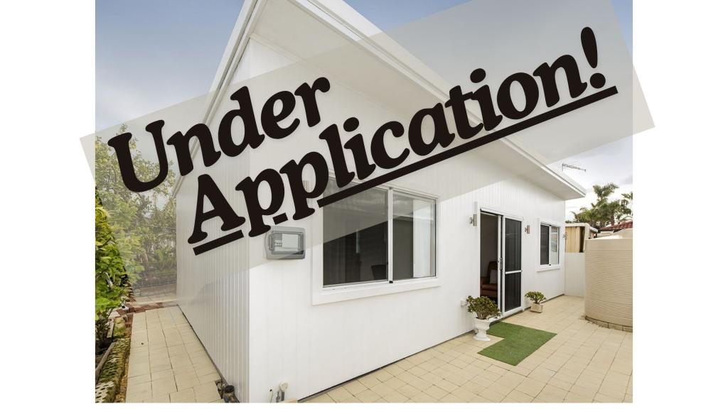 A/10 BLACKWOOD PDE, DUDLEY PARK, WA 6210