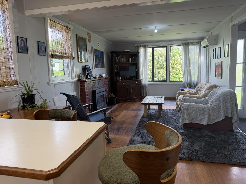 1 John St, Currie, TAS 7256