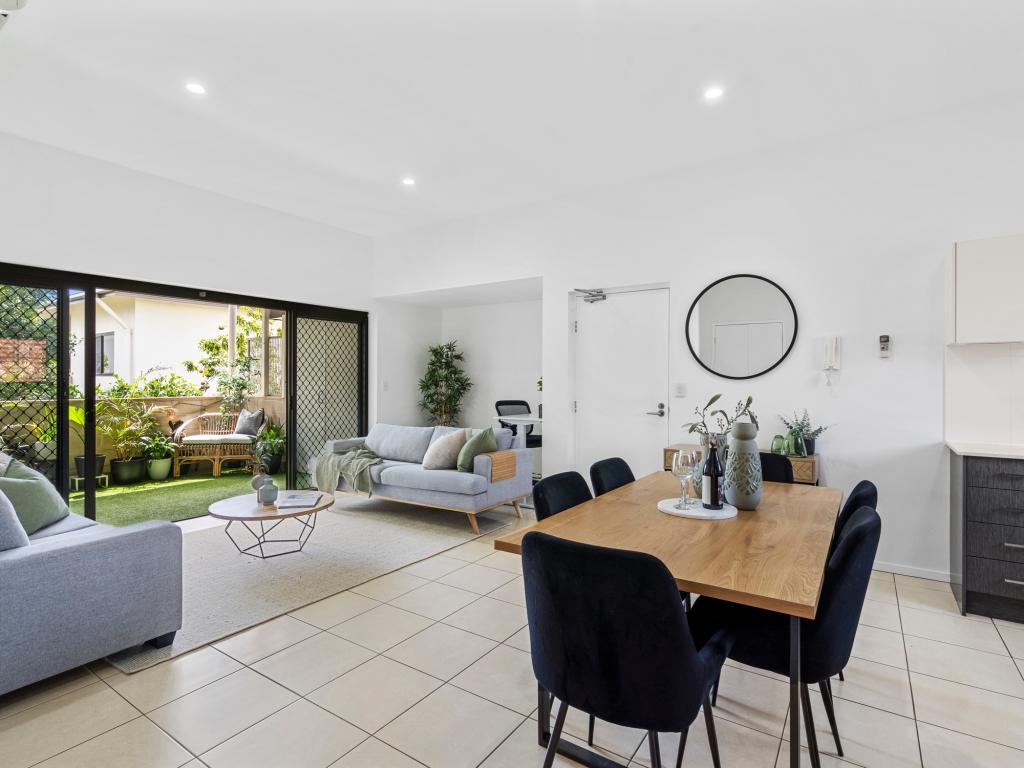 13/71 DANSIE ST, COORPAROO, QLD 4151