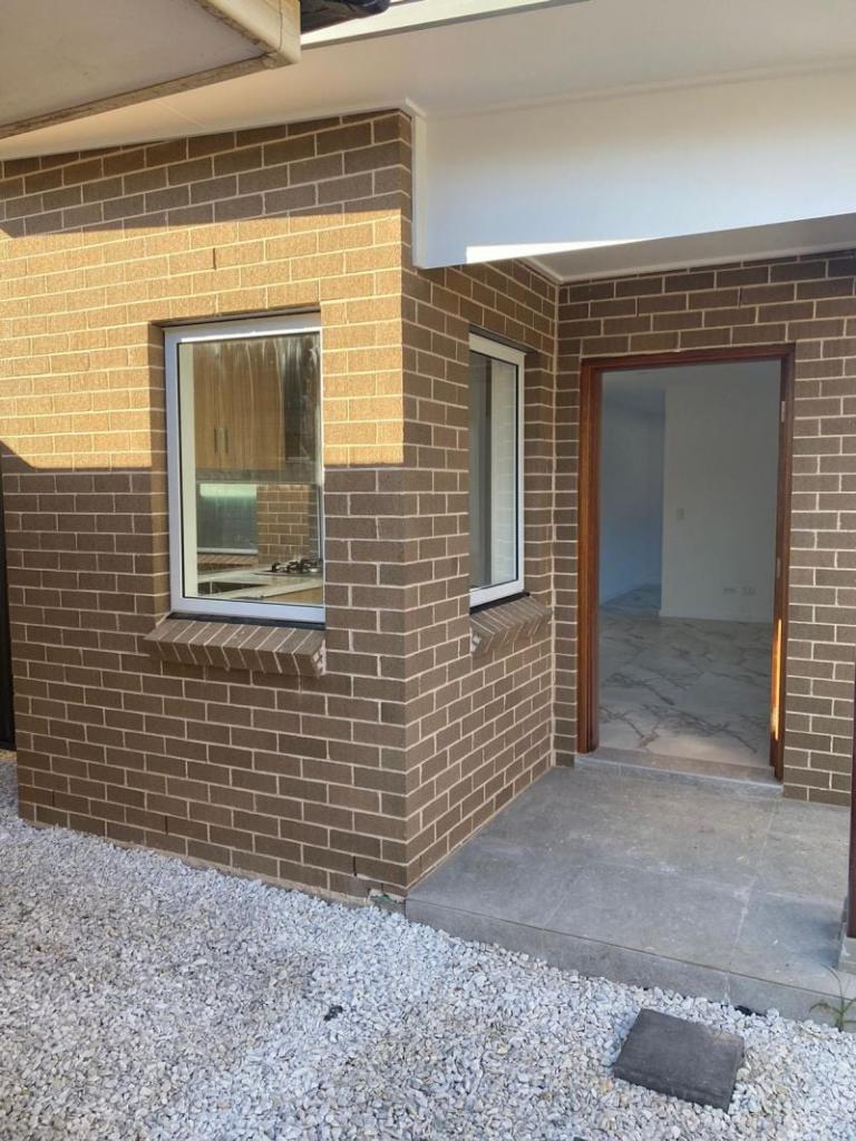 15a Langshan St, Spring Farm, NSW 2570