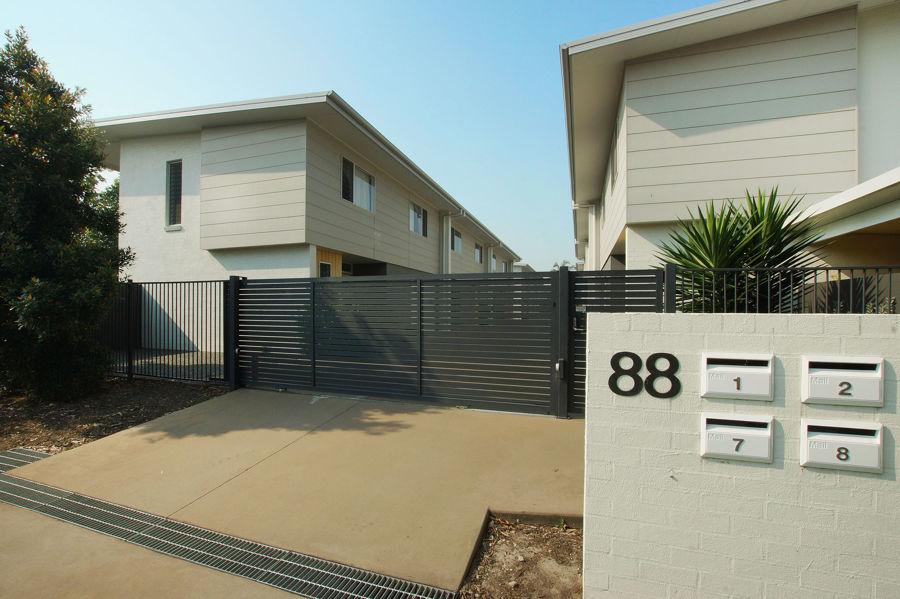 2/88 Park Beach Rd, Coffs Harbour, NSW 2450
