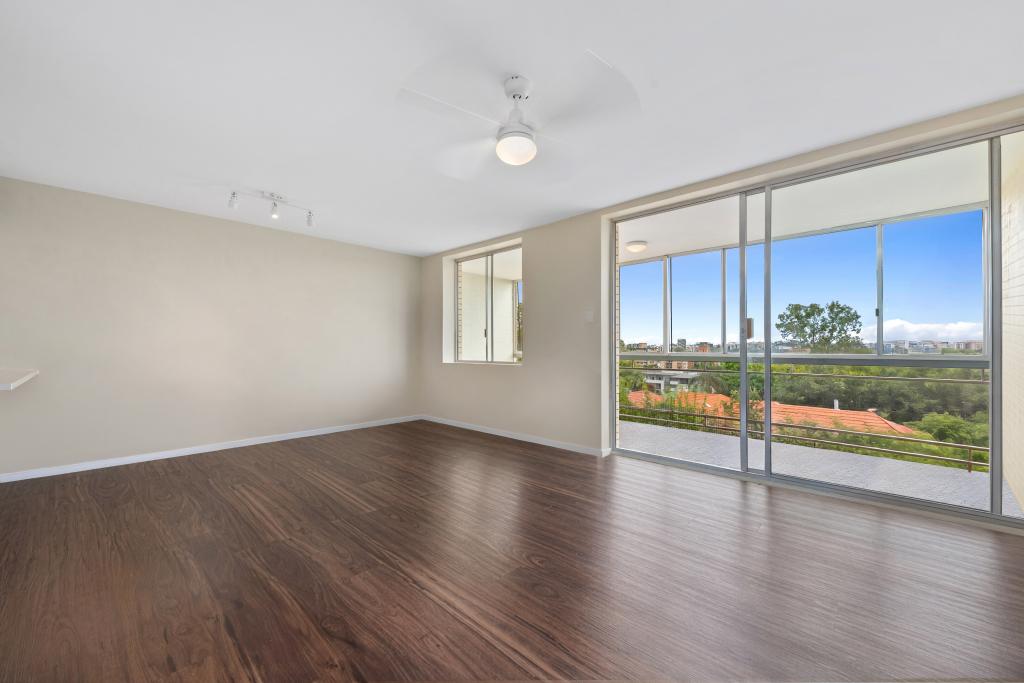 10/15-19 BELLEVUE TCE, ST LUCIA, QLD 4067