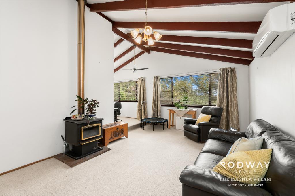 7 Kurrajong St, Roleystone, WA 6111