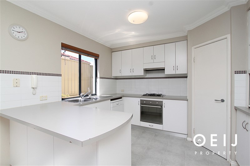 2/158 Forrest St, Fremantle, WA 6160