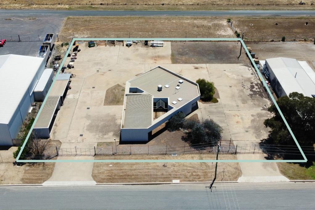 477 Kelly St, Deniliquin, NSW 2710