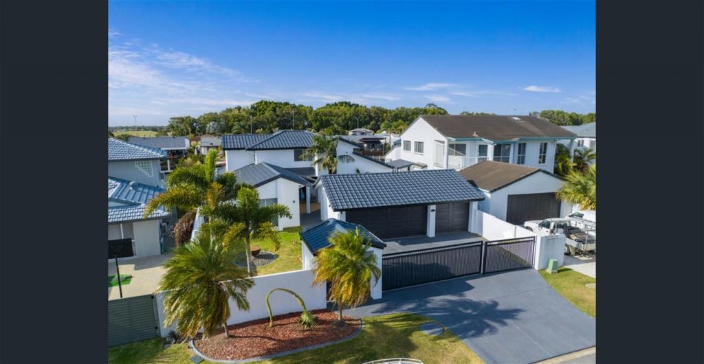 59 Pebble Beach Dr, Runaway Bay, QLD 4216