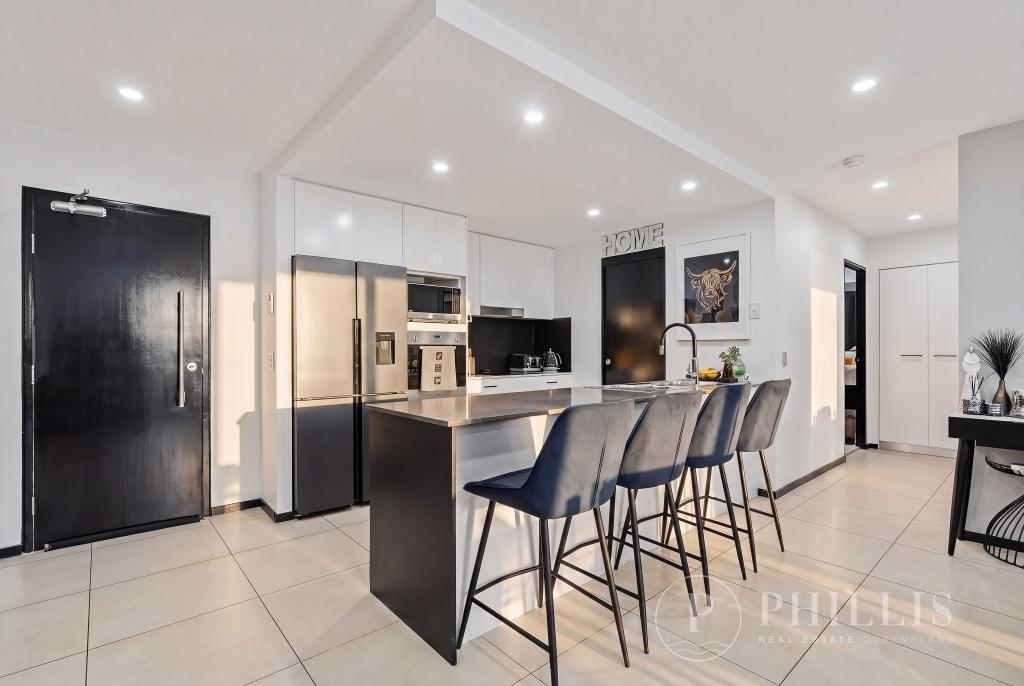 1115/2 Activa Way, Hope Island, QLD 4212