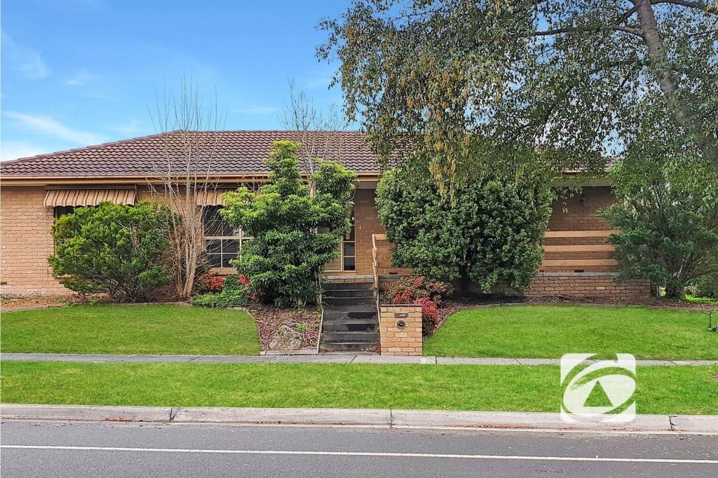 40 Struan Ave, Endeavour Hills, VIC 3802