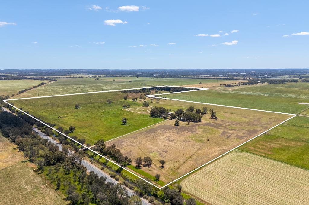 1087 Mundijong Rd, Oldbury, WA 6121