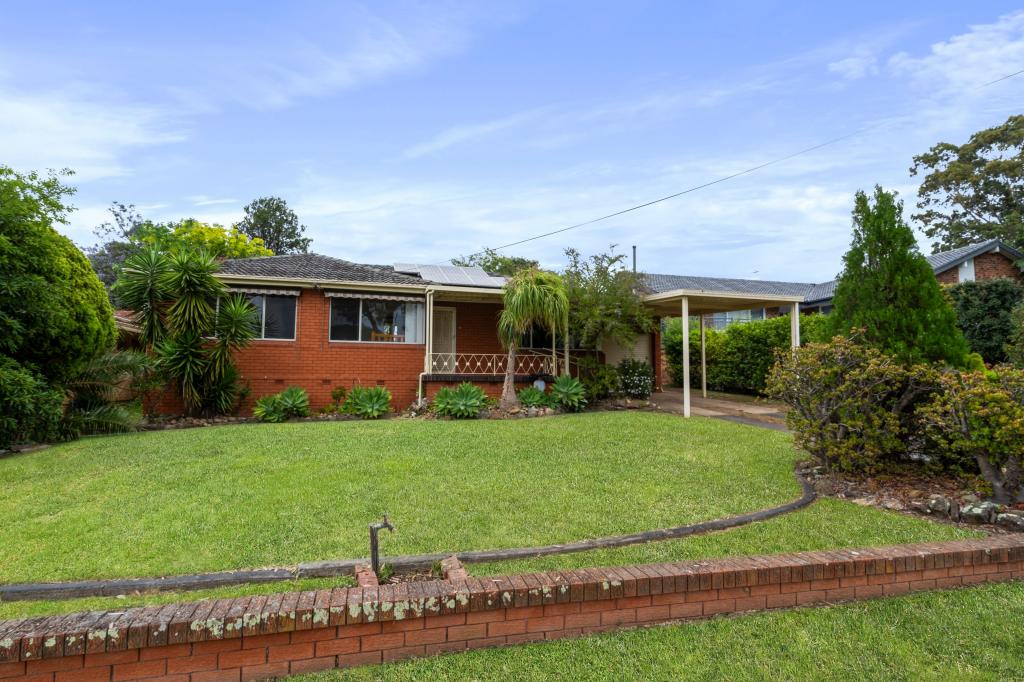 29 Megalong Cres, Campbelltown, NSW 2560