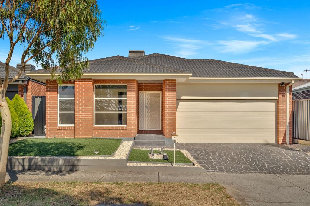 4 Gardner Tce, Craigieburn, VIC 3064