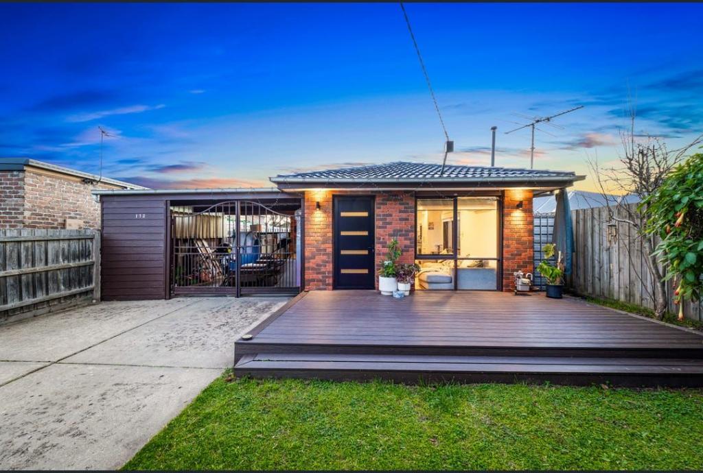 172 Ninth Ave, Rosebud, VIC 3939