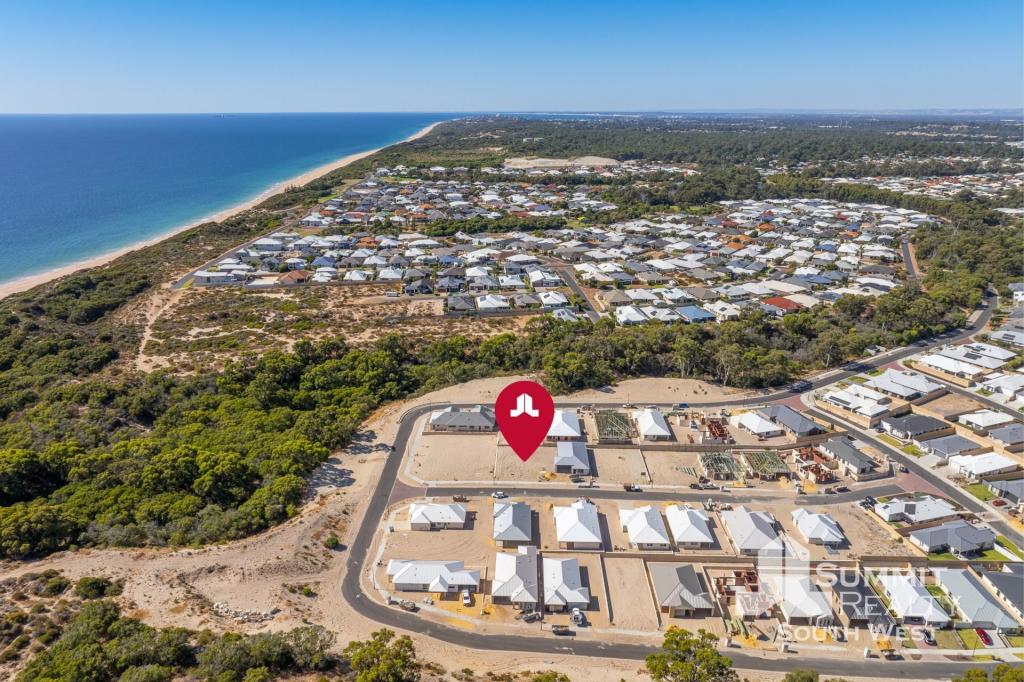 16 Belvoir Way, Dalyellup, WA 6230