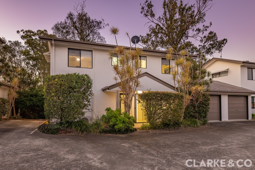 2/2a Swan St, Beerwah, QLD 4519