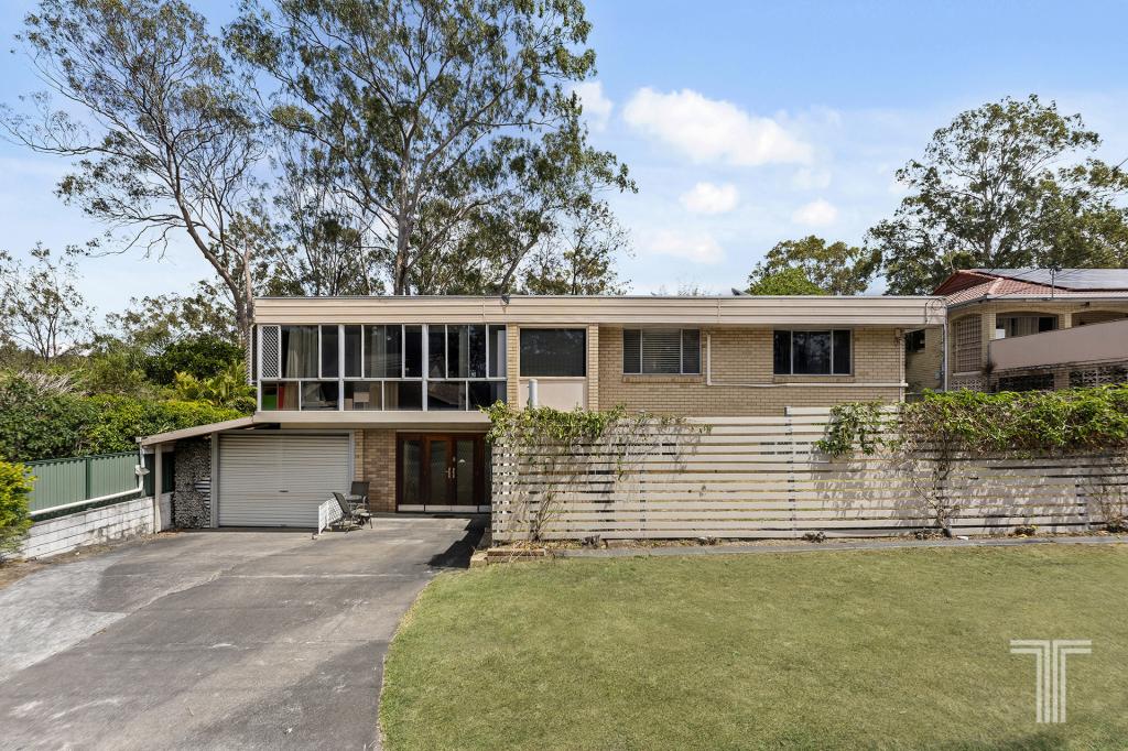 17 Algona St, Holland Park West, QLD 4121
