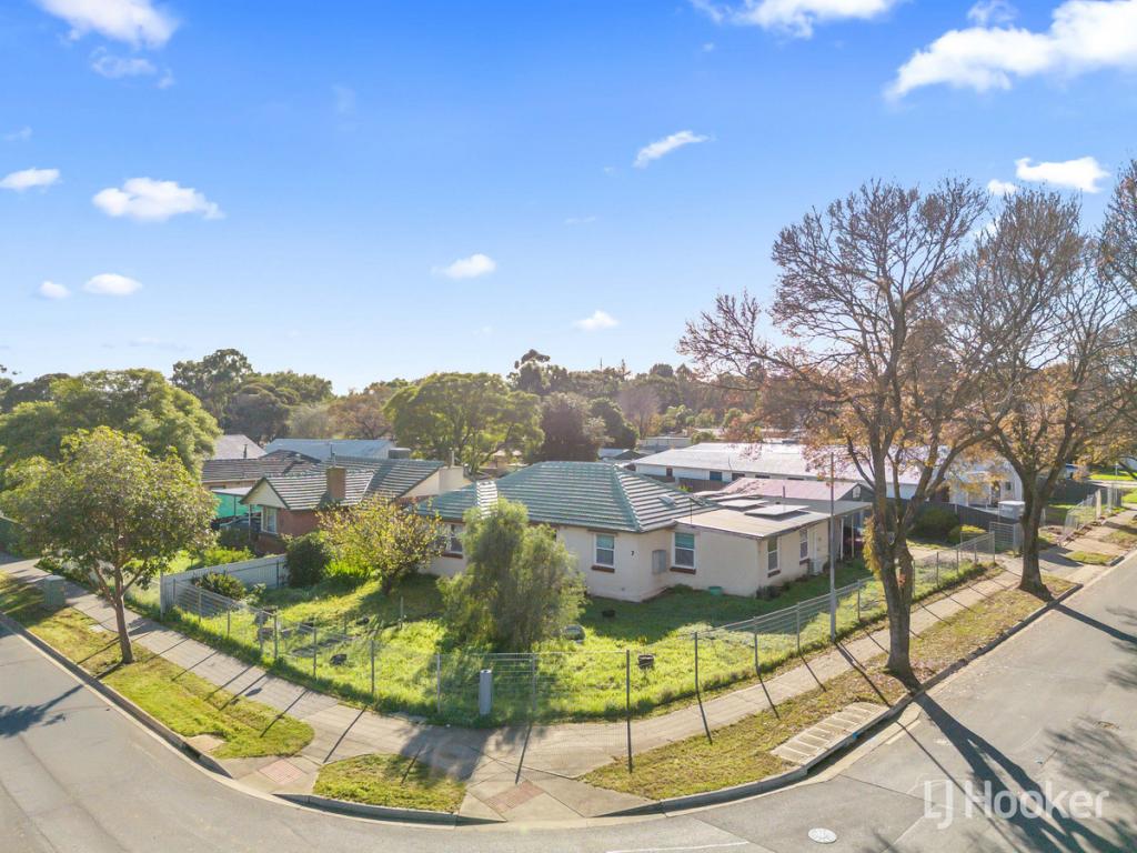 7 Catalina Rd, Elizabeth East, SA 5112