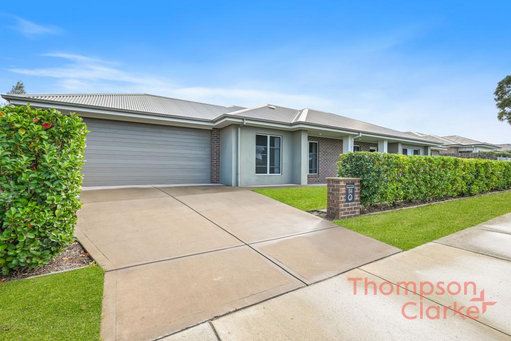 54 Avondale Dr, Thornton, NSW 2322