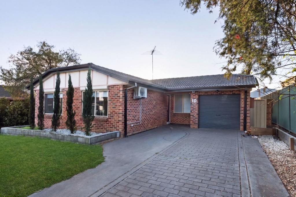 10 NAGLE WAY, QUAKERS HILL, NSW 2763