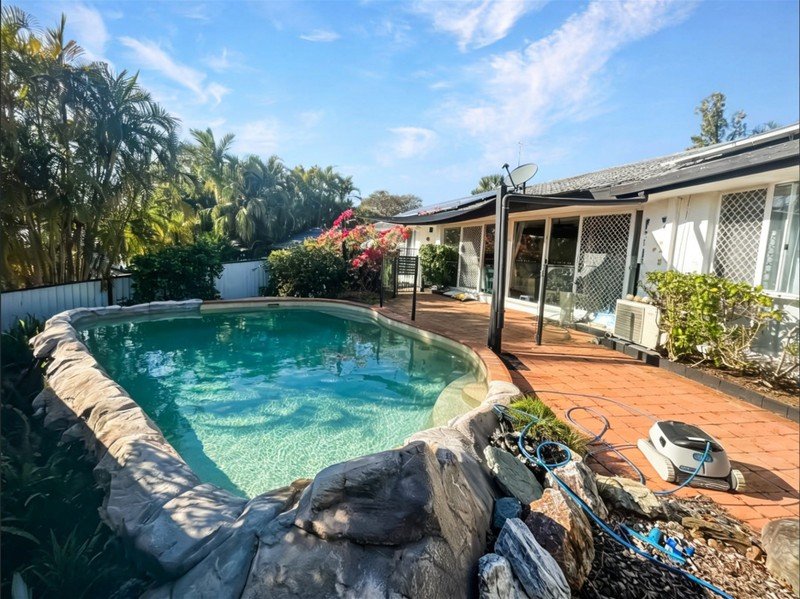 18 Kidman St, Robina, QLD 4226