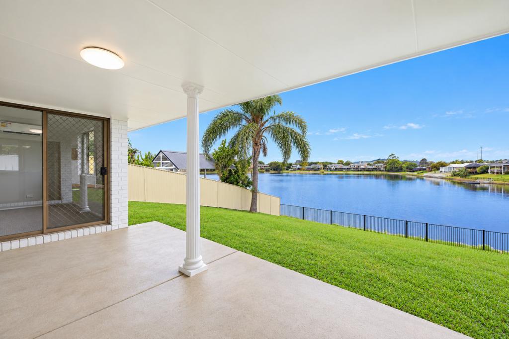 86 HONEYEATER DR, BURLEIGH WATERS, QLD 4220