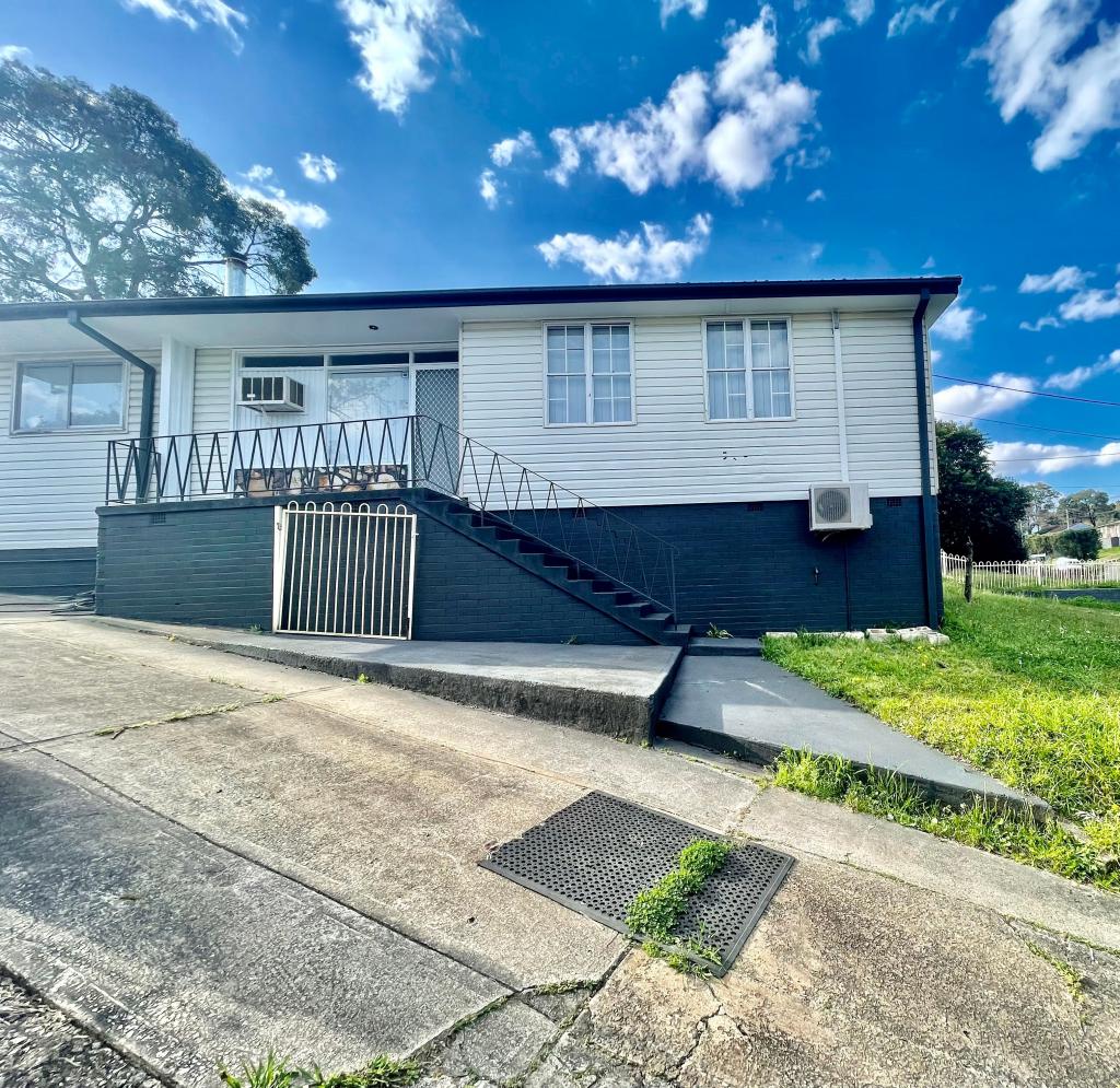 17 Aberdeen Rd, Busby, NSW 2168