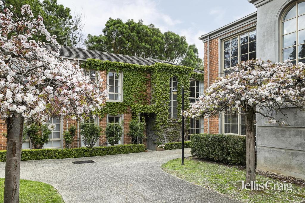 4/8 COATE AVE, ALPHINGTON, VIC 3078