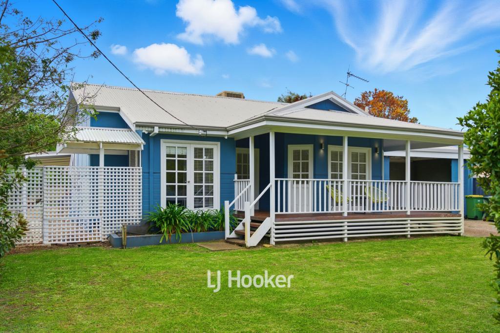 29 FAIRBAIRN RD, BUSSELTON, WA 6280