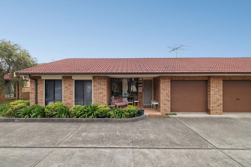 2/85 Minto Rd, Minto, NSW 2566