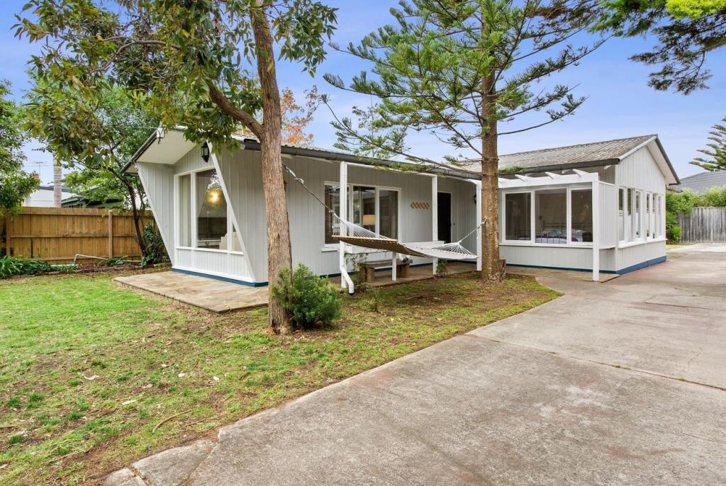 19 Grenville Gr, Capel Sound, VIC 3940