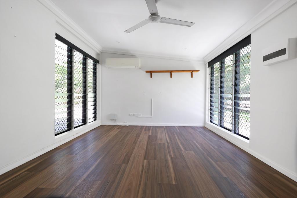 15 HICKORY ST, NIGHTCLIFF, NT 0810