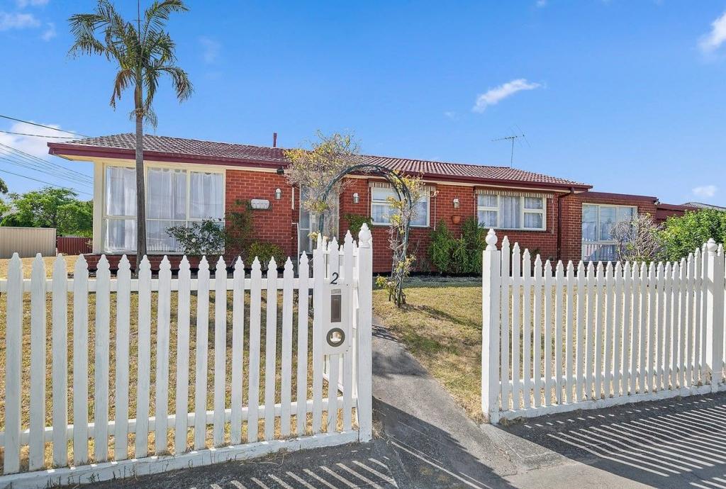2 Narrumburn Rd, Clayton South, VIC 3169