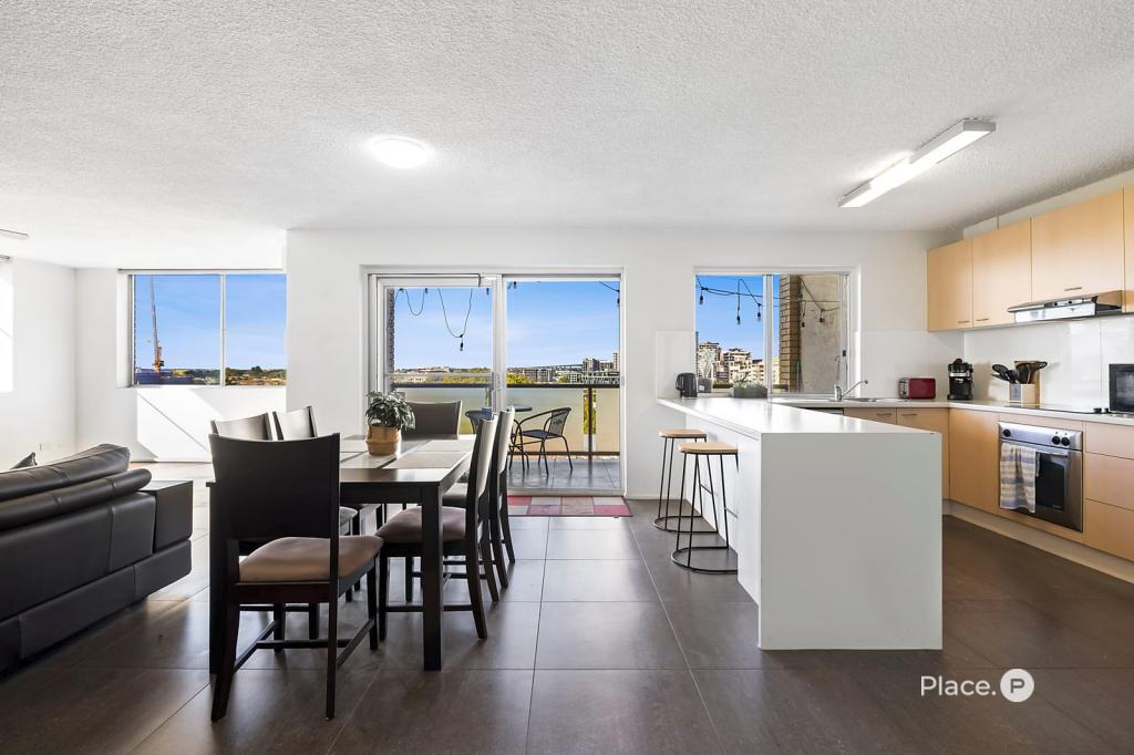 7/1 Rossiter Pde, Hamilton, QLD 4007