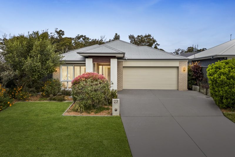 23 Rosemeadow Dr, Gwandalan, NSW 2259