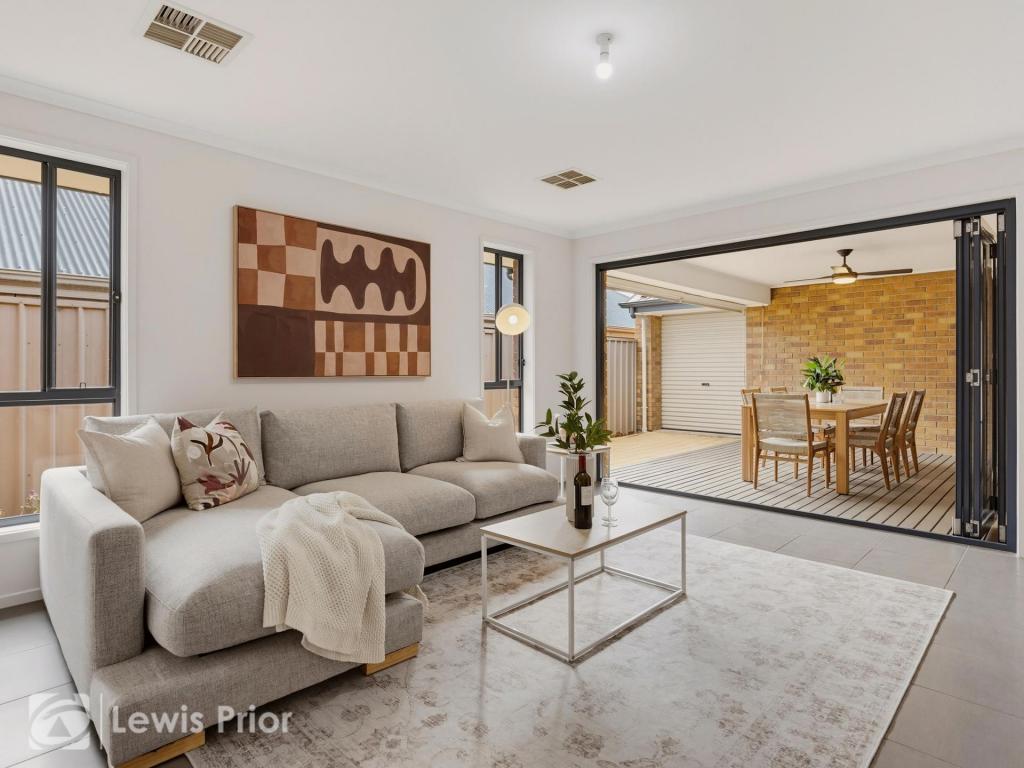6 Benacre Cl, Happy Valley, SA 5159