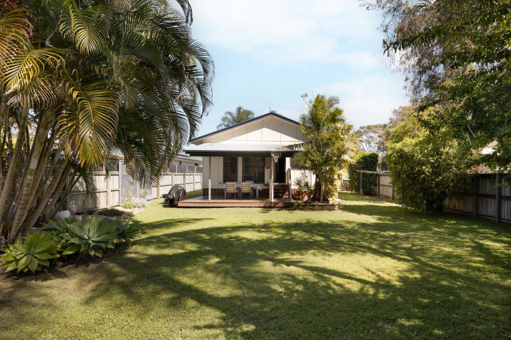 19 Kempster St, Sandgate, QLD 4017