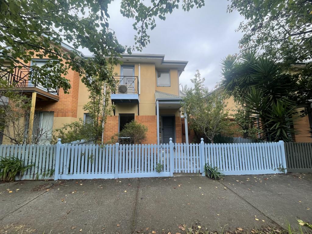 24 Waterford Ave, Maribyrnong, VIC 3032