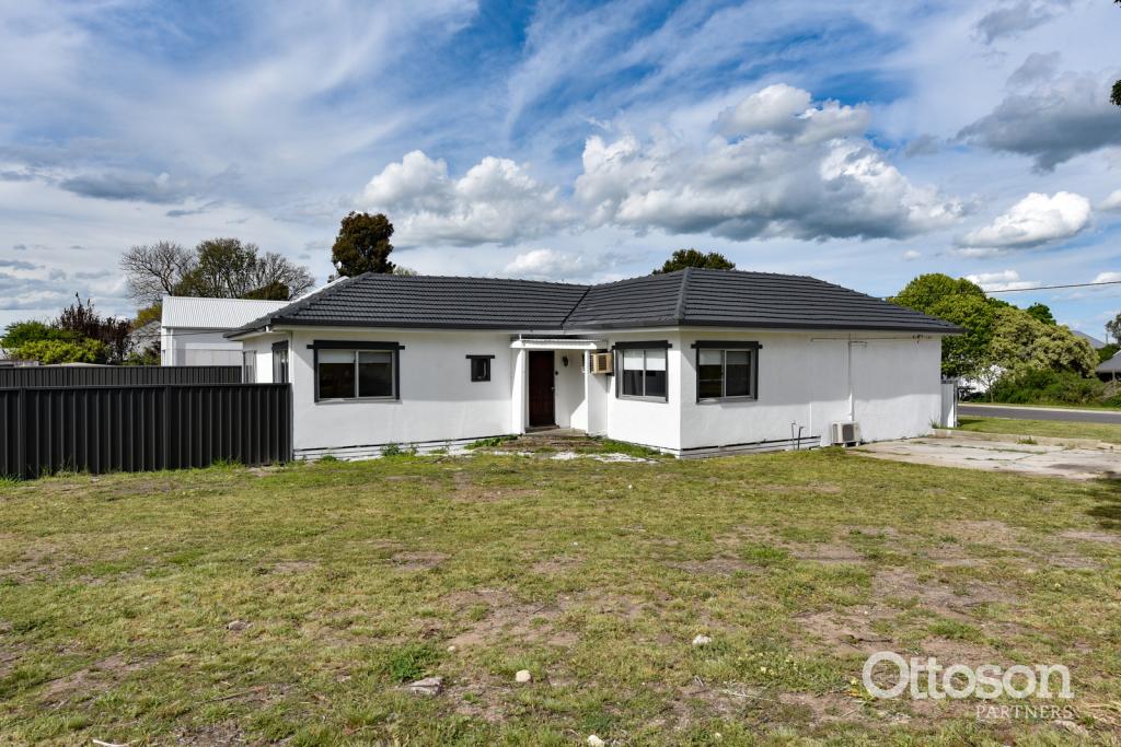 5 Memorial Dr, Naracoorte, SA 5271
