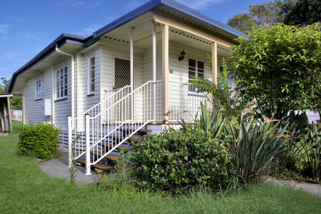 20 Nathan St, East Ipswich, QLD 4305